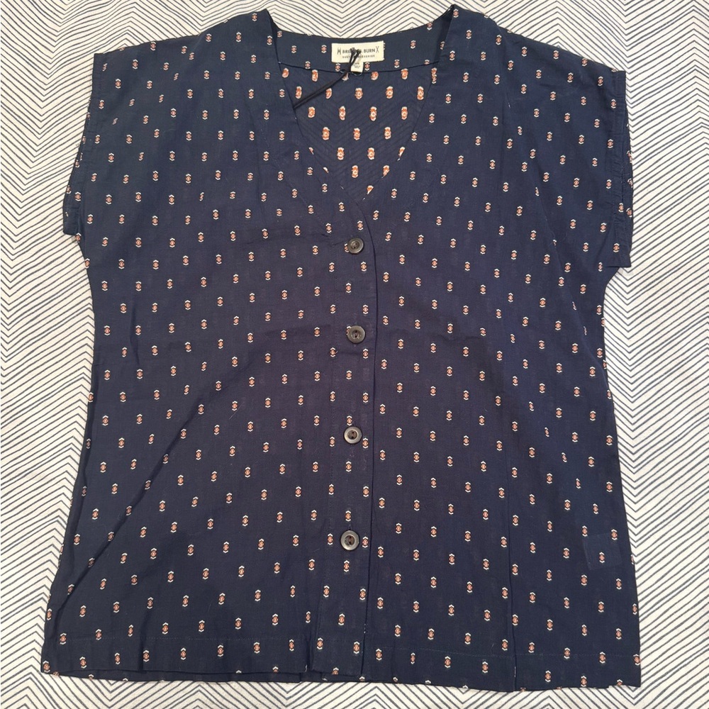 Bridge & Burn Nora Navy Dobby Button Top